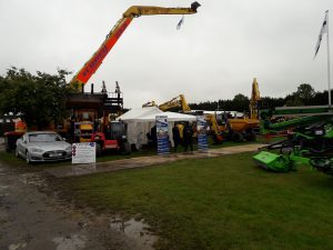 H. E. Plantworx