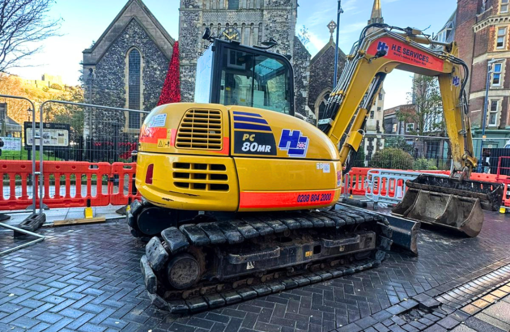 Rent a Komatsu Excavator: The Smart Choice for Short and Long-Term Projects